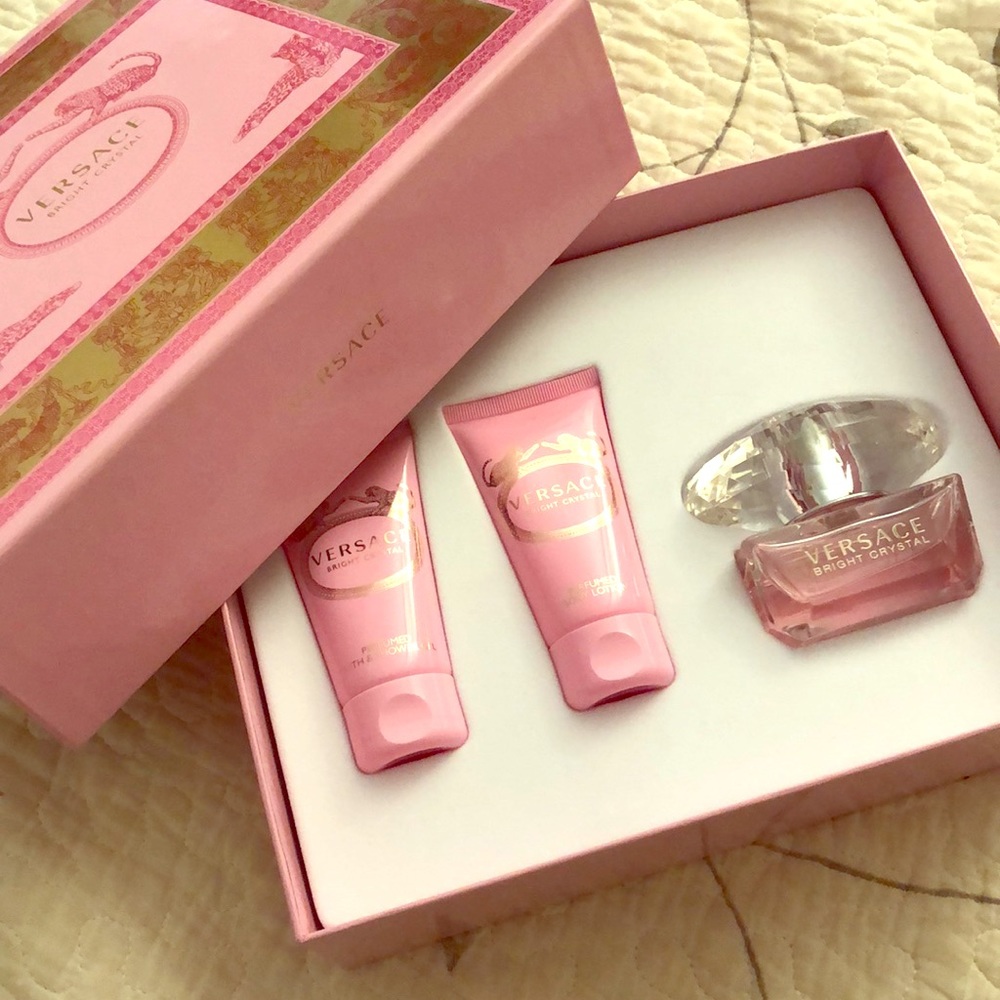 VERSACE BRIGHT CRYSTAL Gift Set!